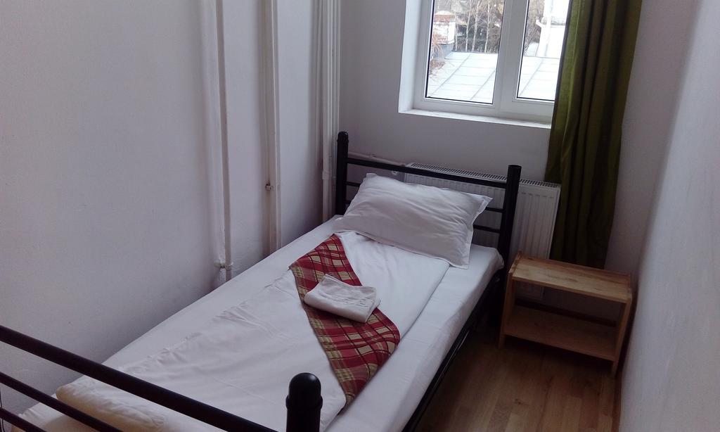 Book-A-Rest Hostel Bucureşti Eksteriør bilde